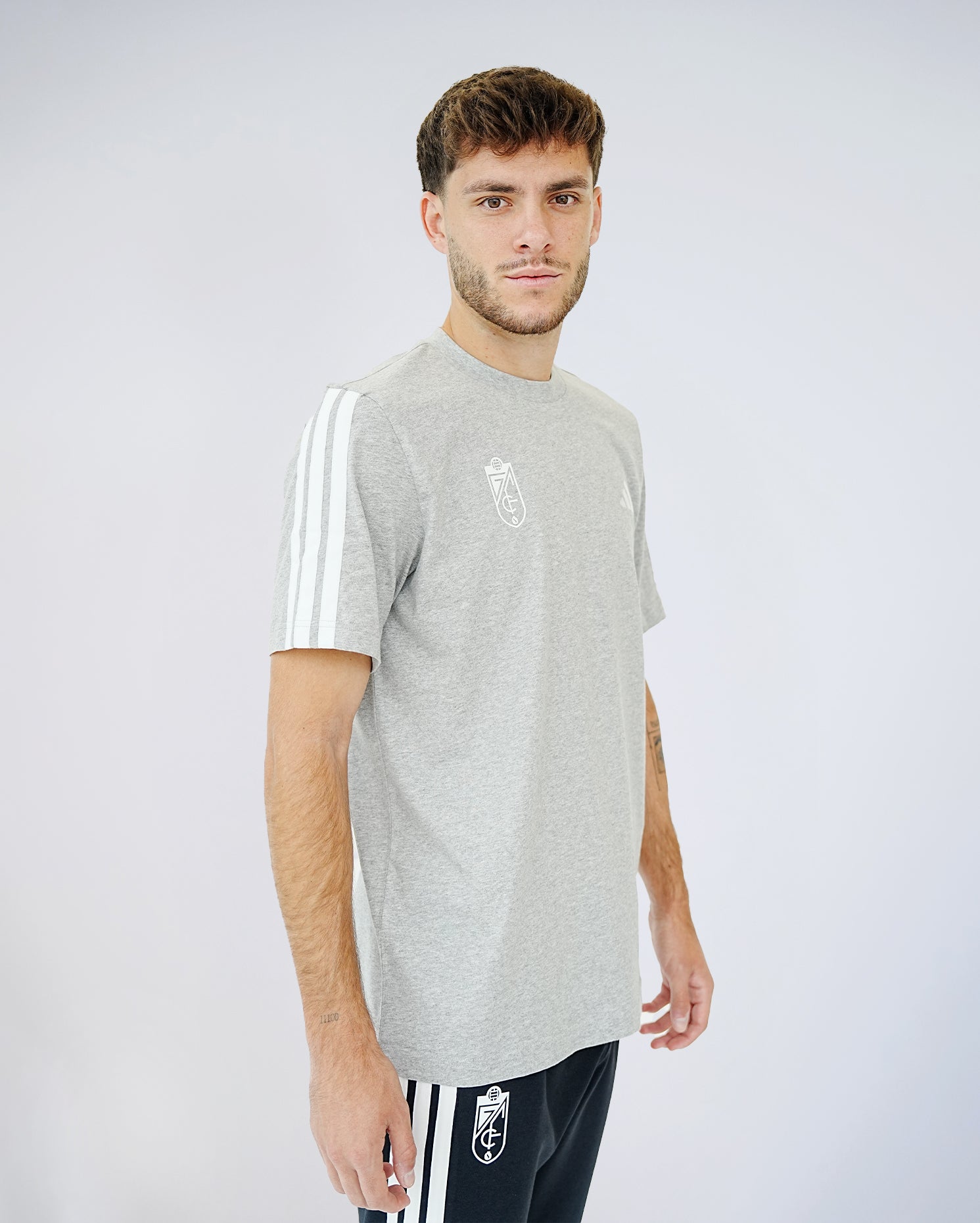 Camiseta FI Gris Hombre adidas 25-26
