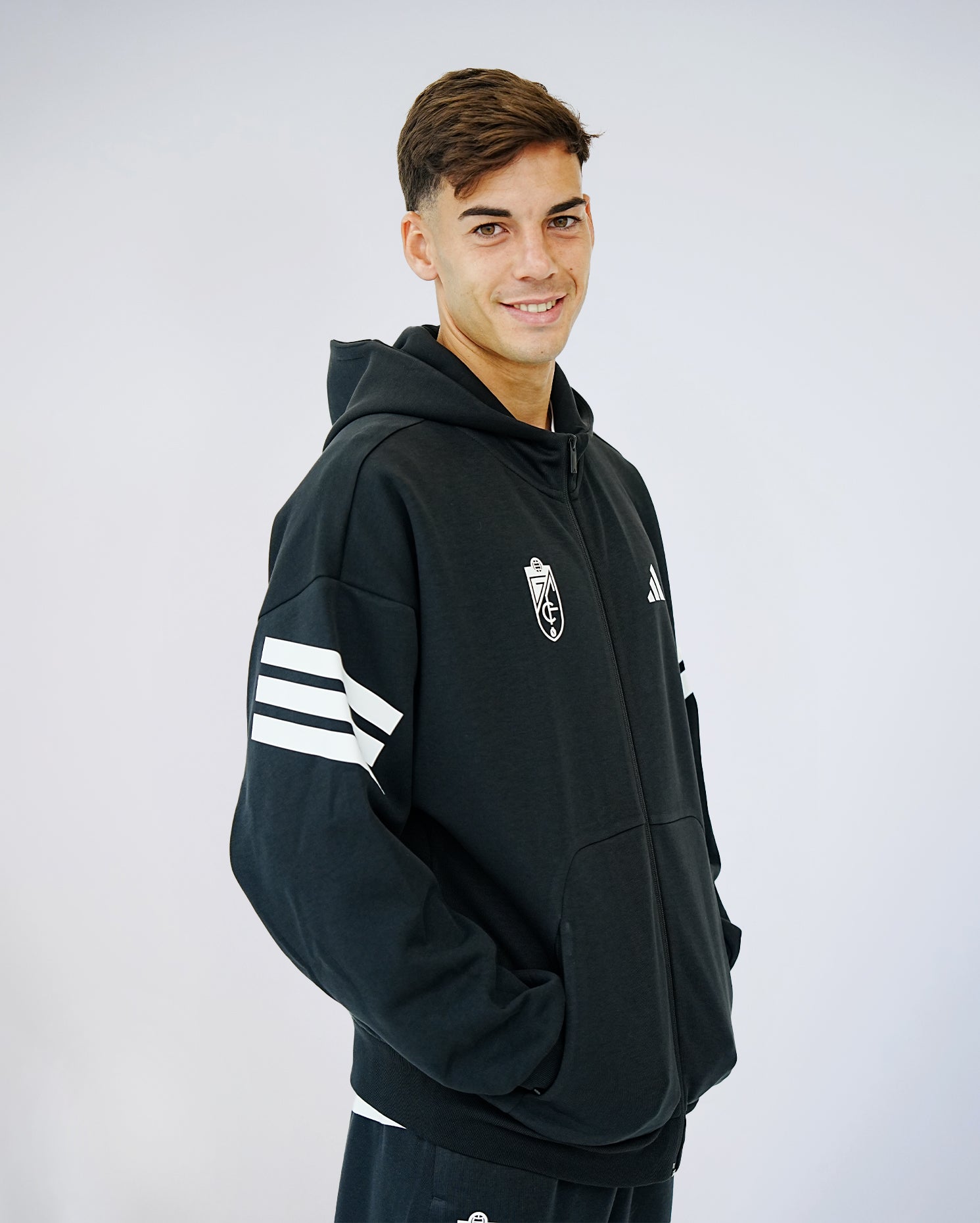 Chaqueta FI Negra Hombre adidas 25-26
