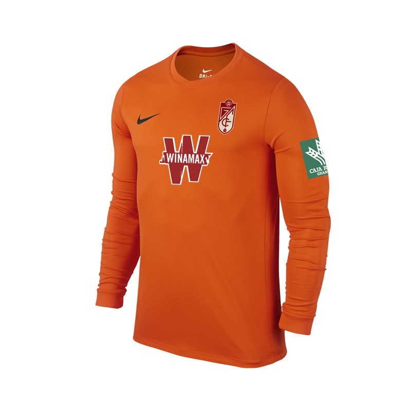 equipaciones nike precio