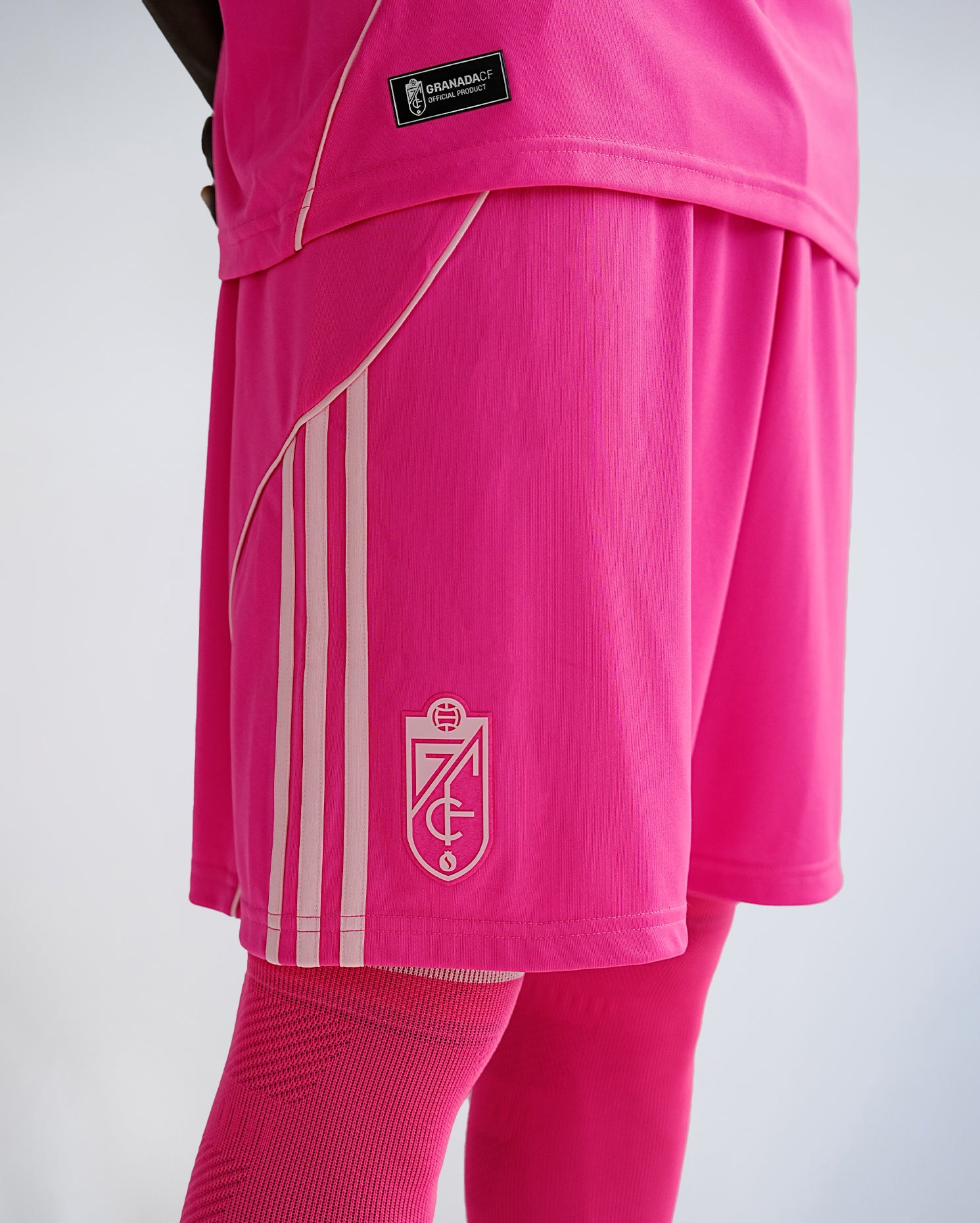 Pantalón Cuarta Equipación Hombre adidas 25-26