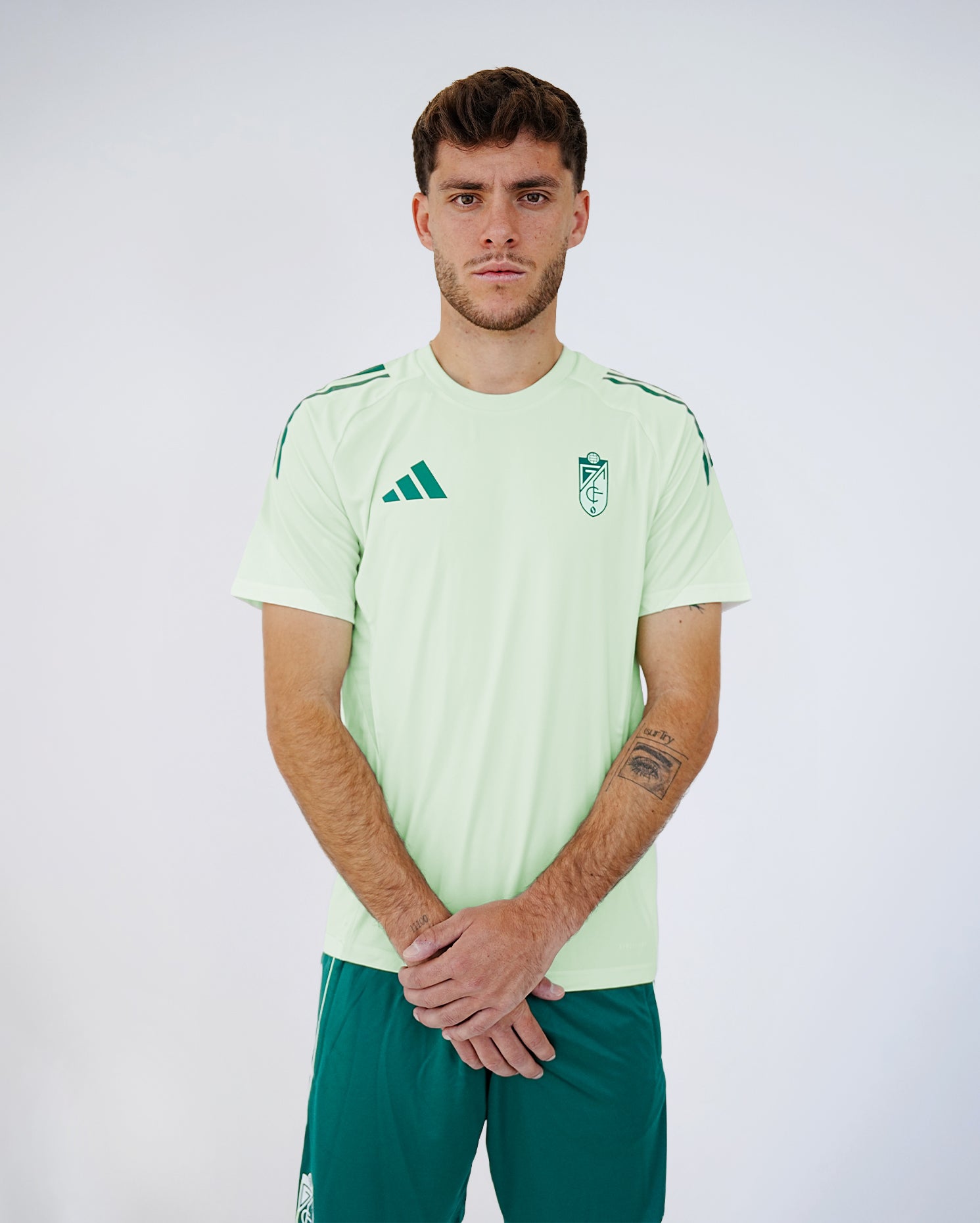 Camiseta Cápsula Hombre adidas 25-26