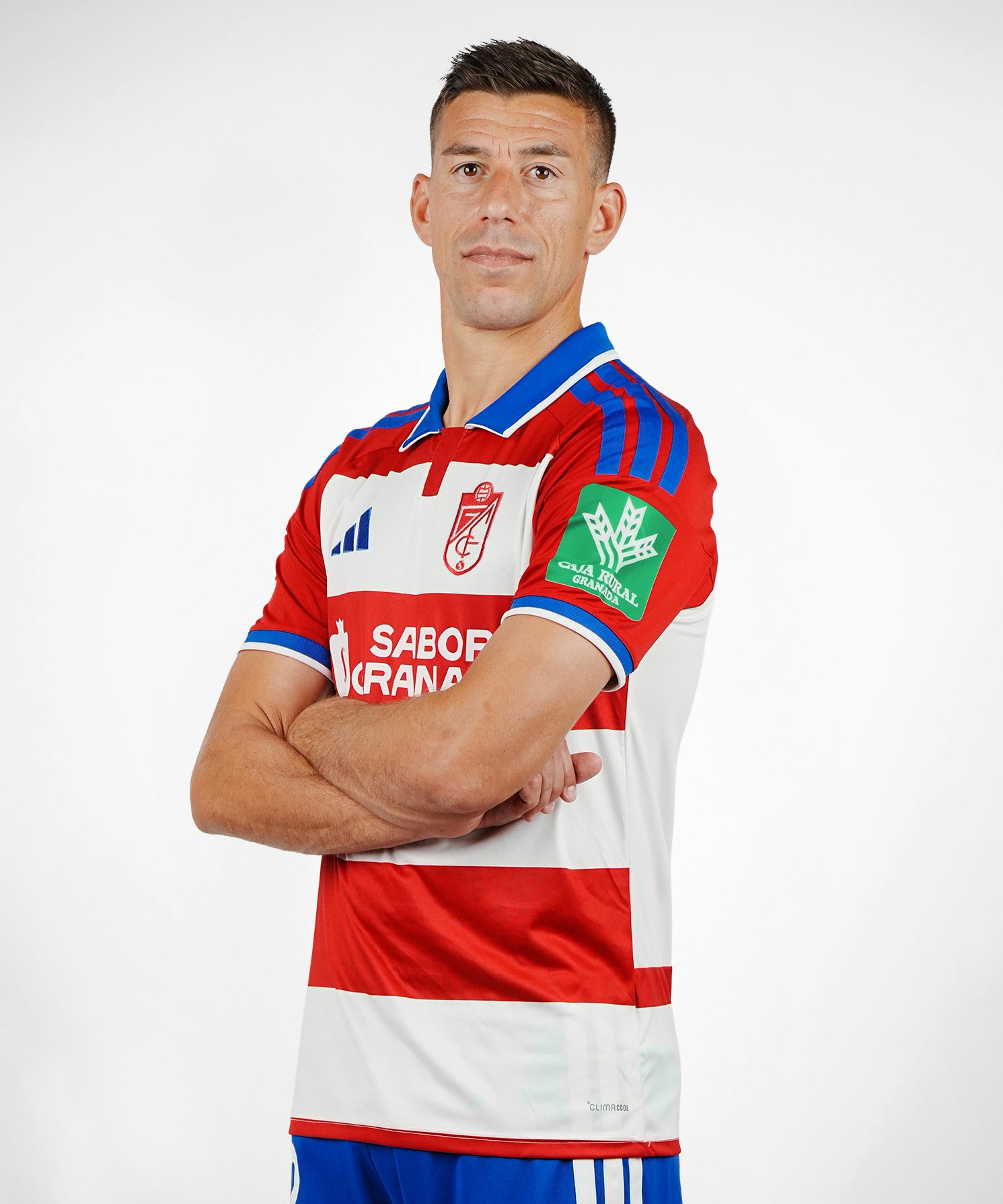 CAMISETA_LATERAL_c4cb1d3e-a693-4c23-8a71-ce2be865cbf4.jpg