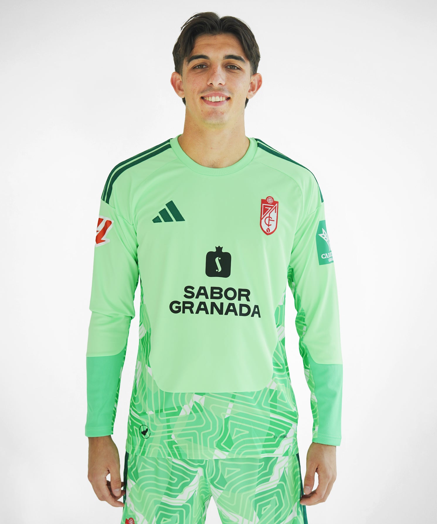 CAMISETA_PORTERO_FRONTAL.jpg