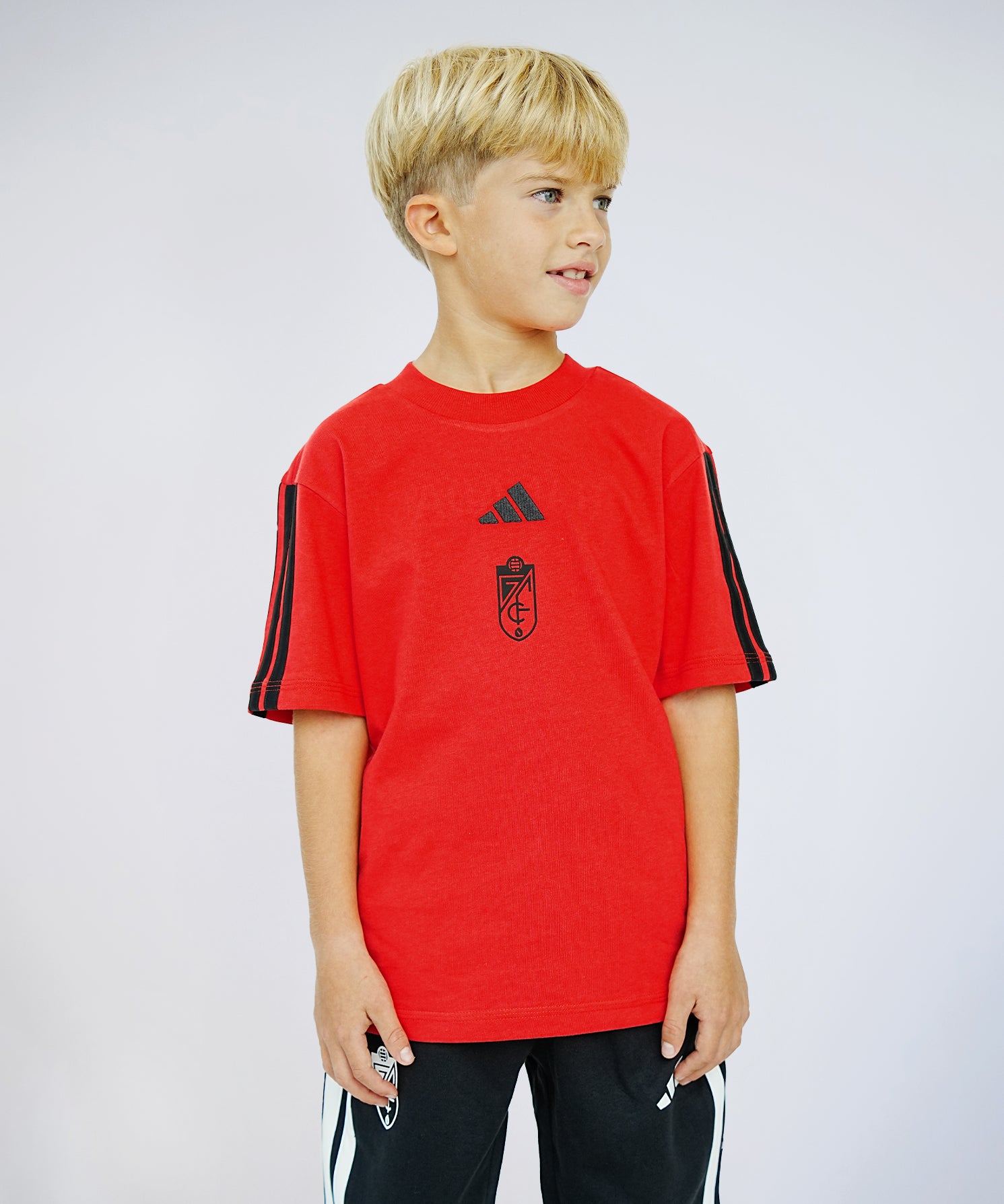 CAMISETA_ROJA_2_8d7a7769-5e8e-47bc-b636-6a4396c8baa1.jpg