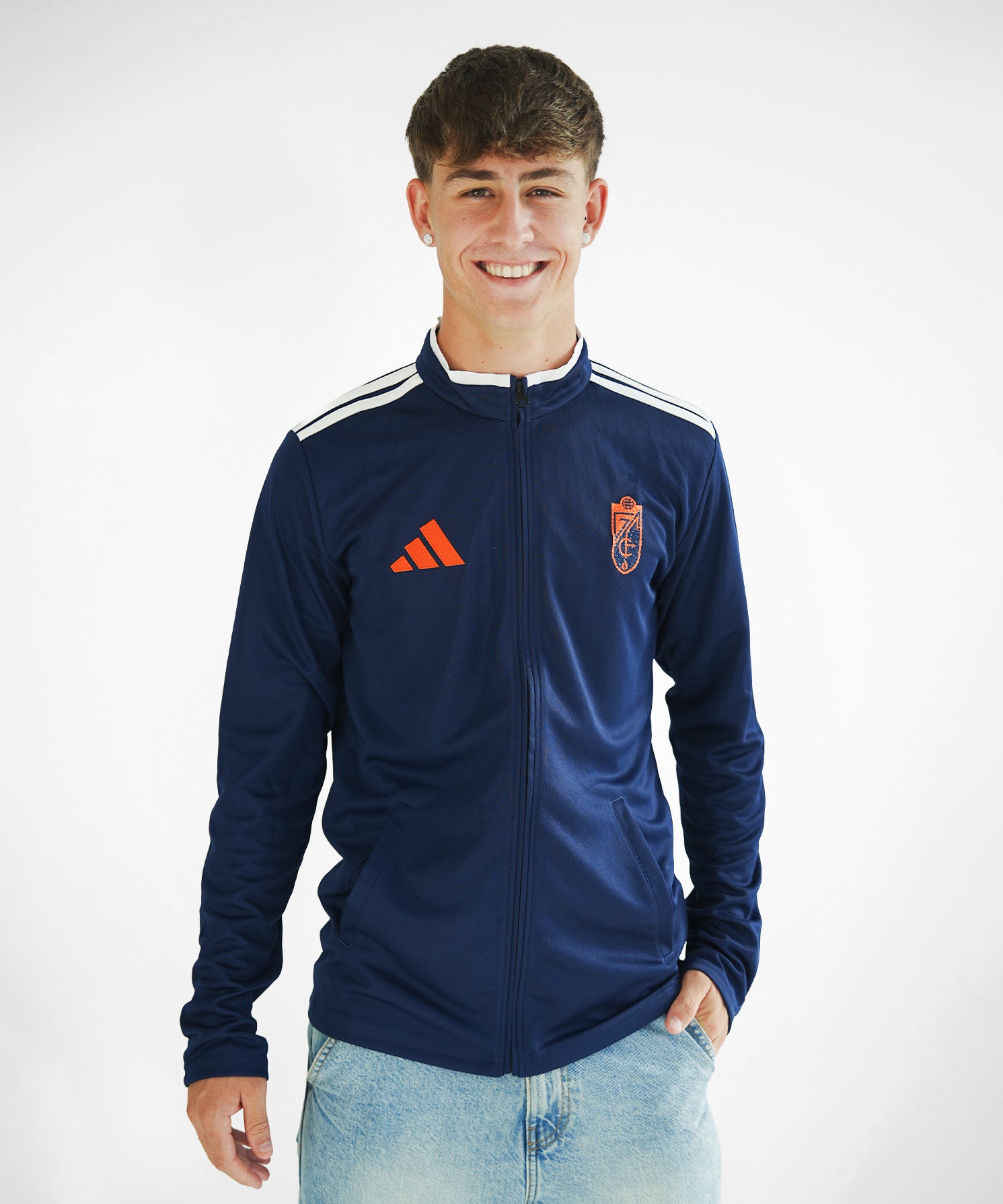 CHAQUETA_AZUL_FRONTAL.jpg