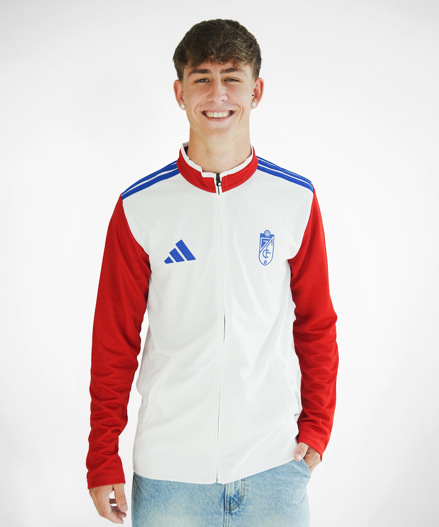 CHAQUETA_BLANCA_FRONTAL.jpg