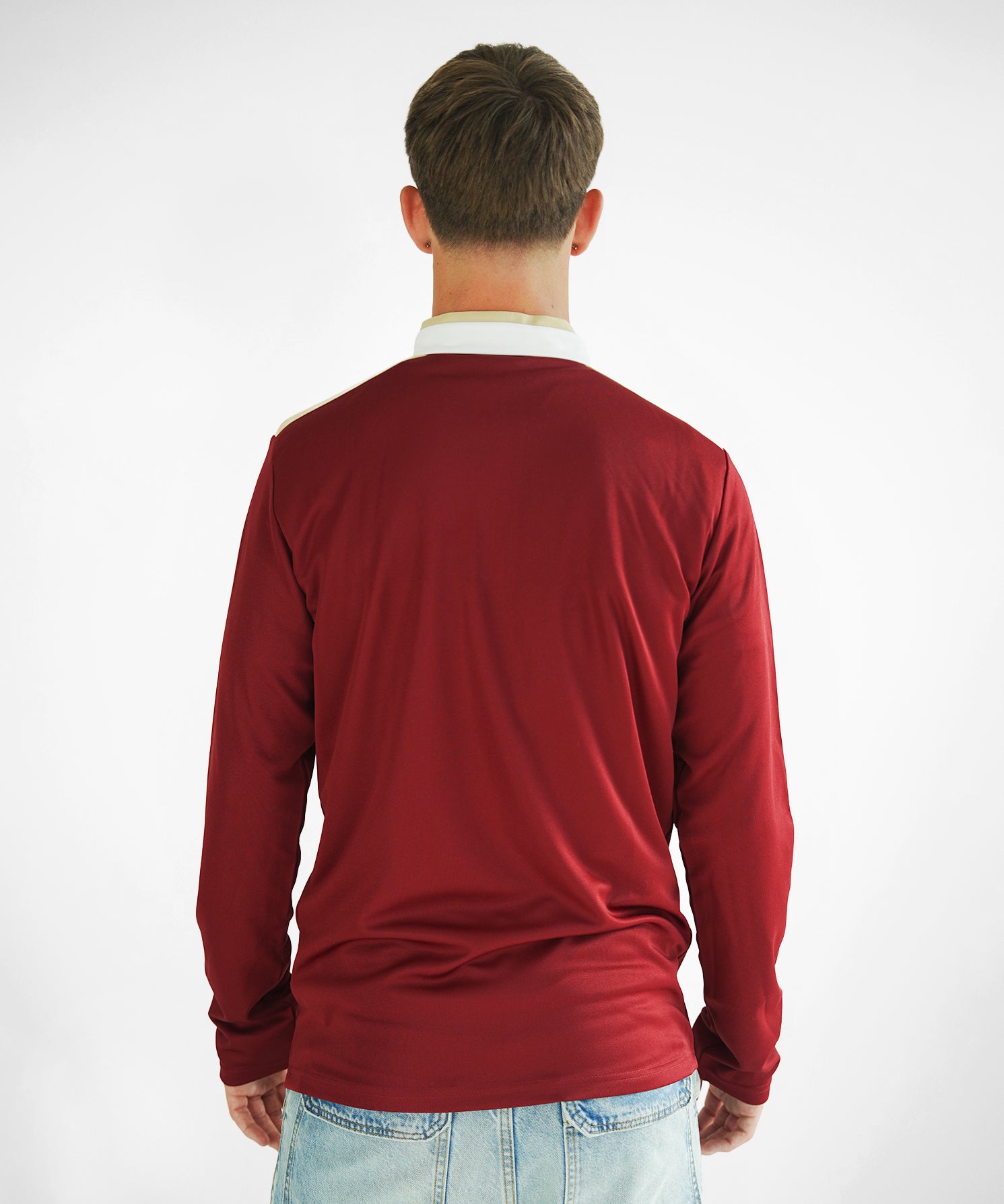 CHAQUETA_BURDEOS_ESPALDA.jpg