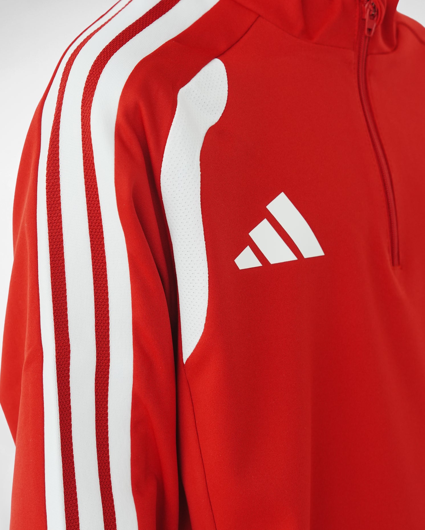 Sudadera Entreno Roja Niño adidas 26-27