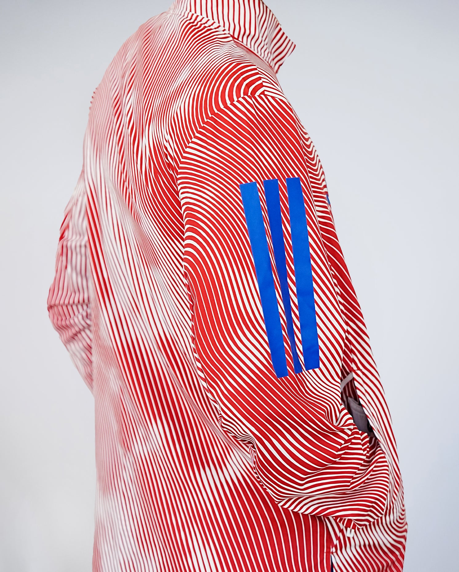 Chaqueta Pre partido Primera Equipación Hombre adidas 25-26