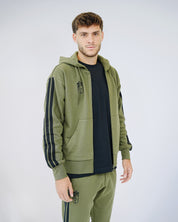 Chaqueta ESS Kaki Hombre adidas 25-26