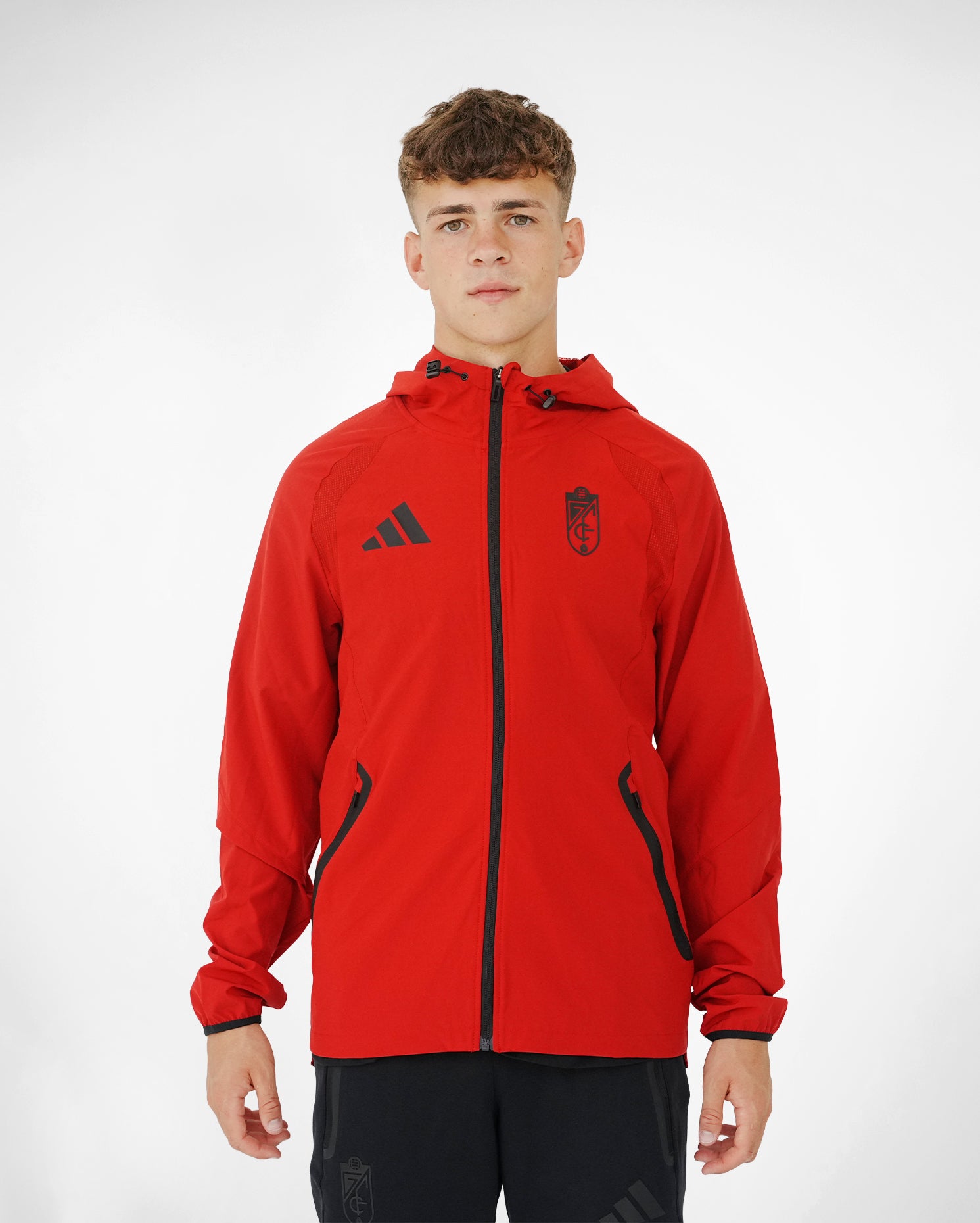 Chaqueta Travel Roja Hombre adidas 26-27