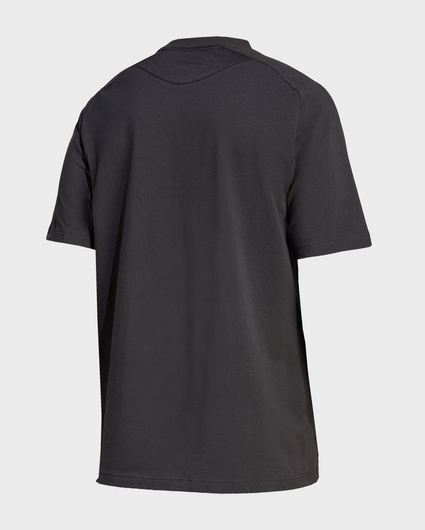 Camiseta Travel Negra Niño adidas 26-27