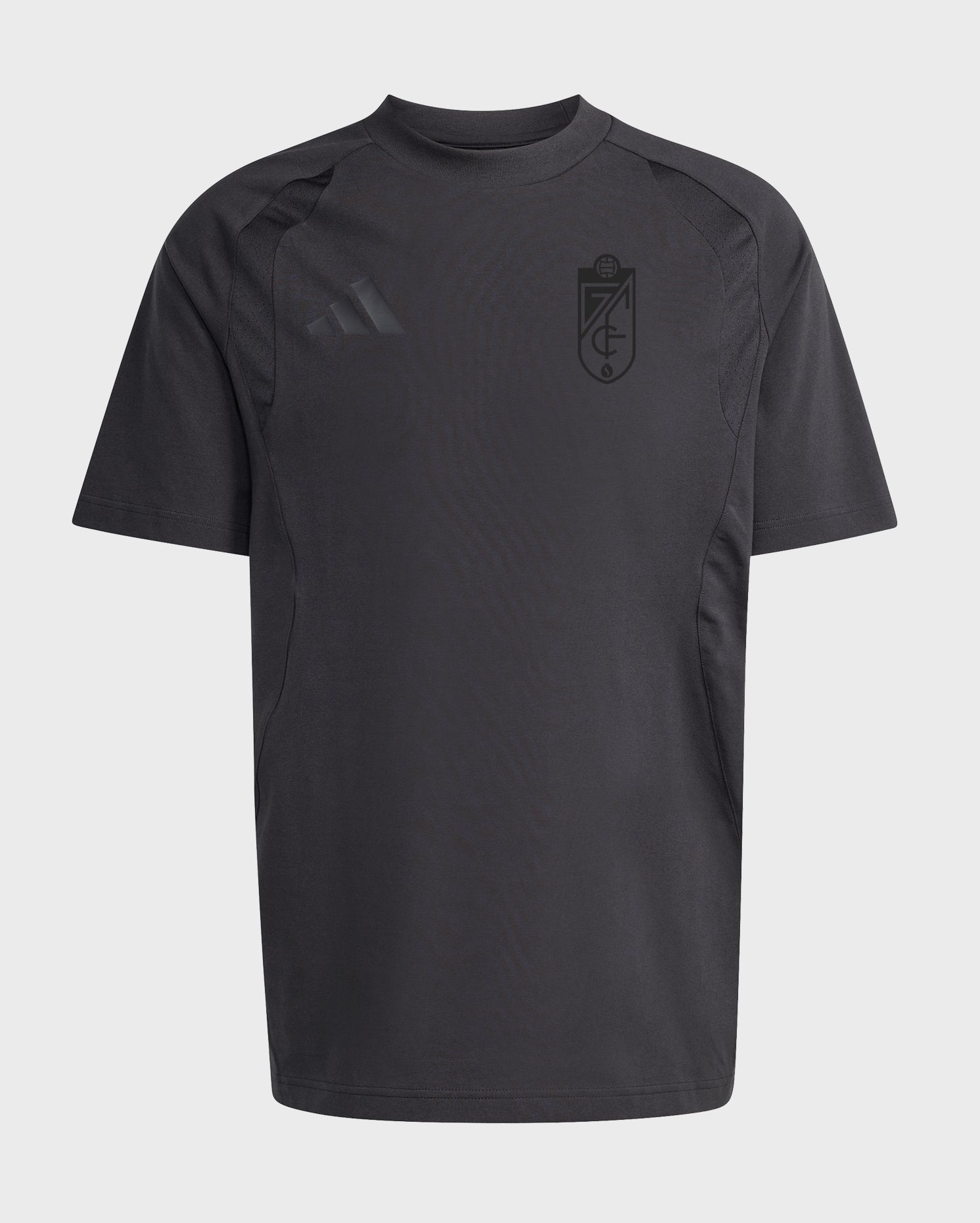 Camiseta Travel Negra Hombre adidas 26-27