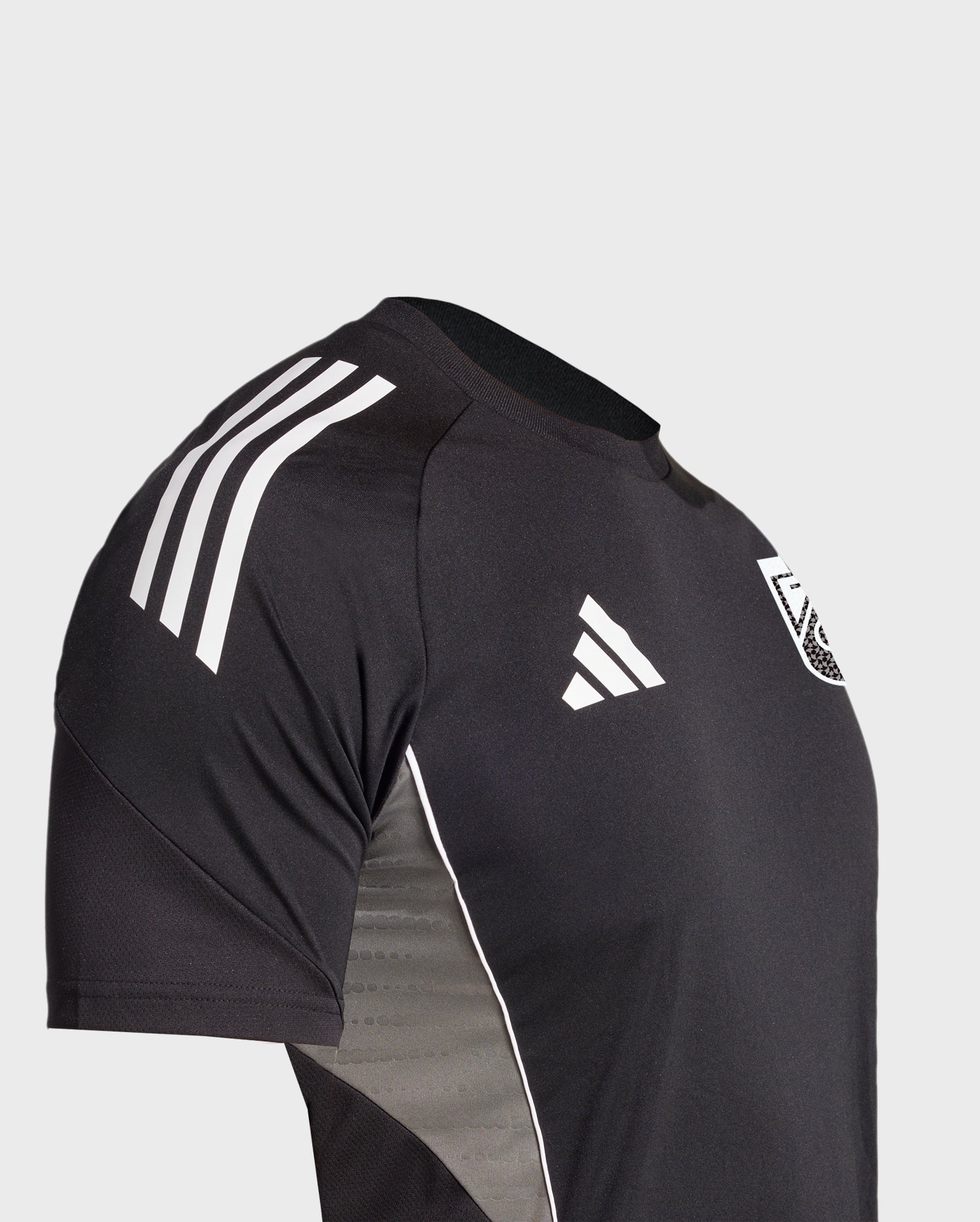Camiseta Entreno Negra Hombre adidas 25-26
