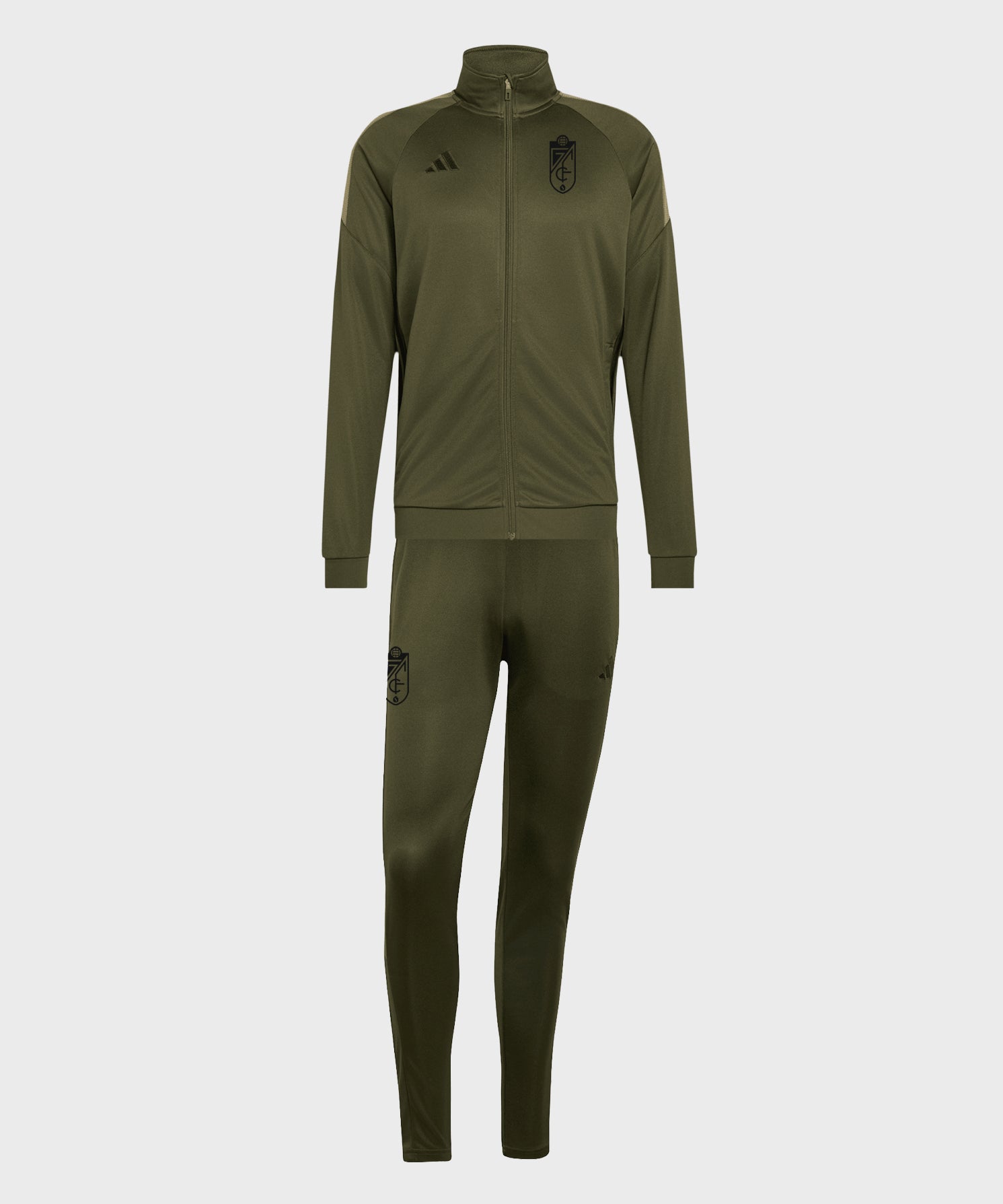 Chandal-kaki-adulto_689f2239-3f3a-46e9-aed9-ae5a42cbea73.jpg
