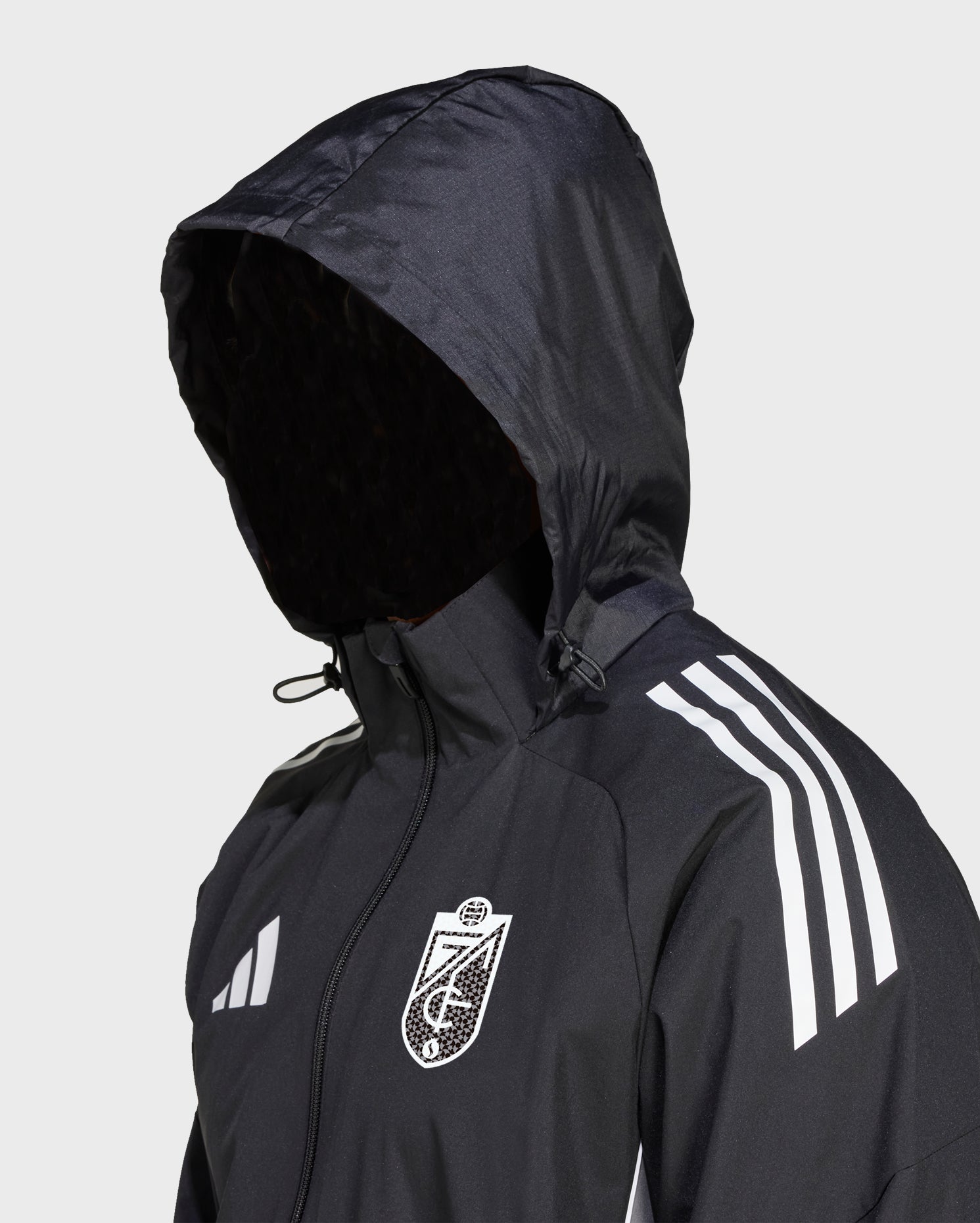 Chubasquero Entreno Negro Hombre adidas 25-26