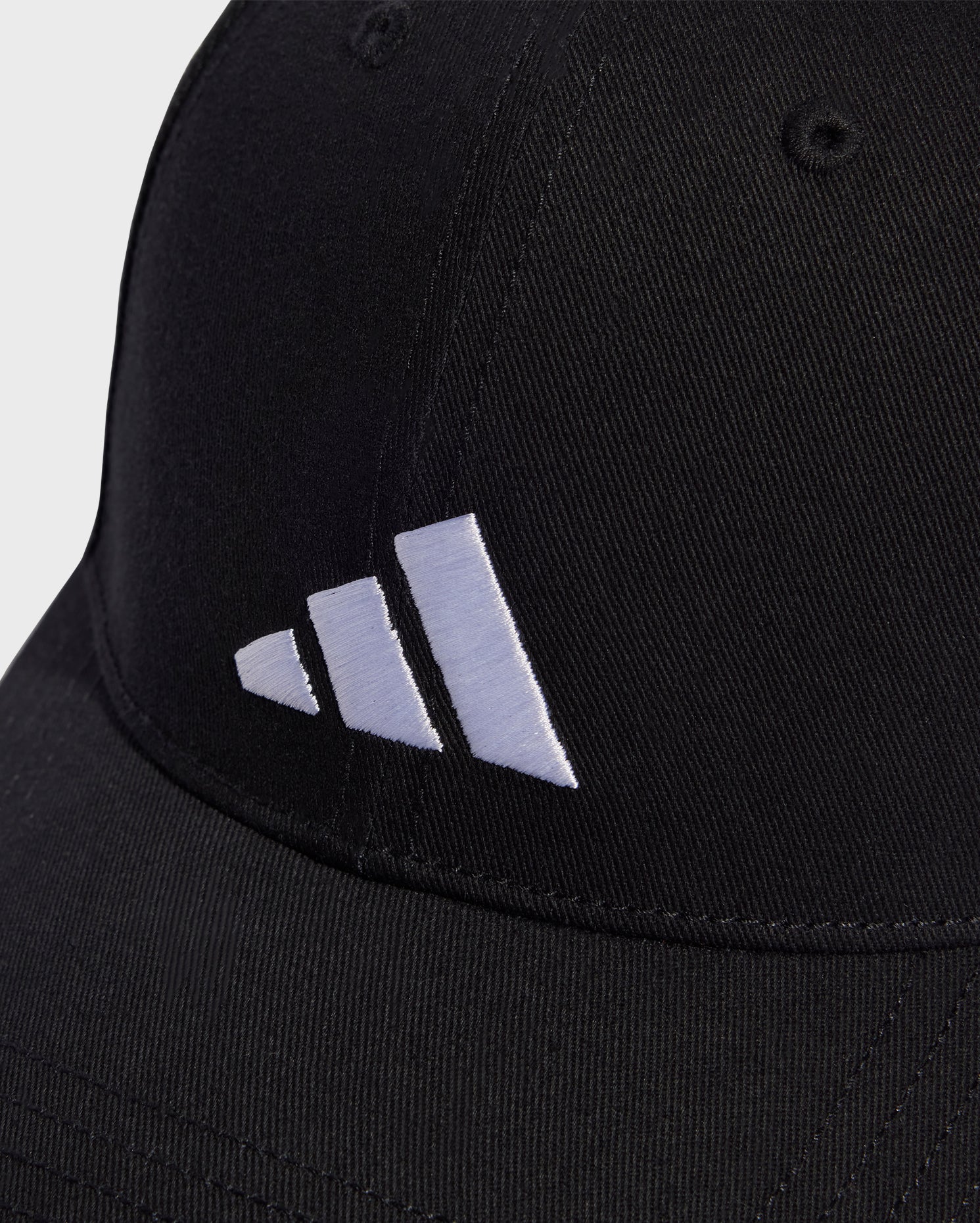 Gorra Negra adidas 25-26