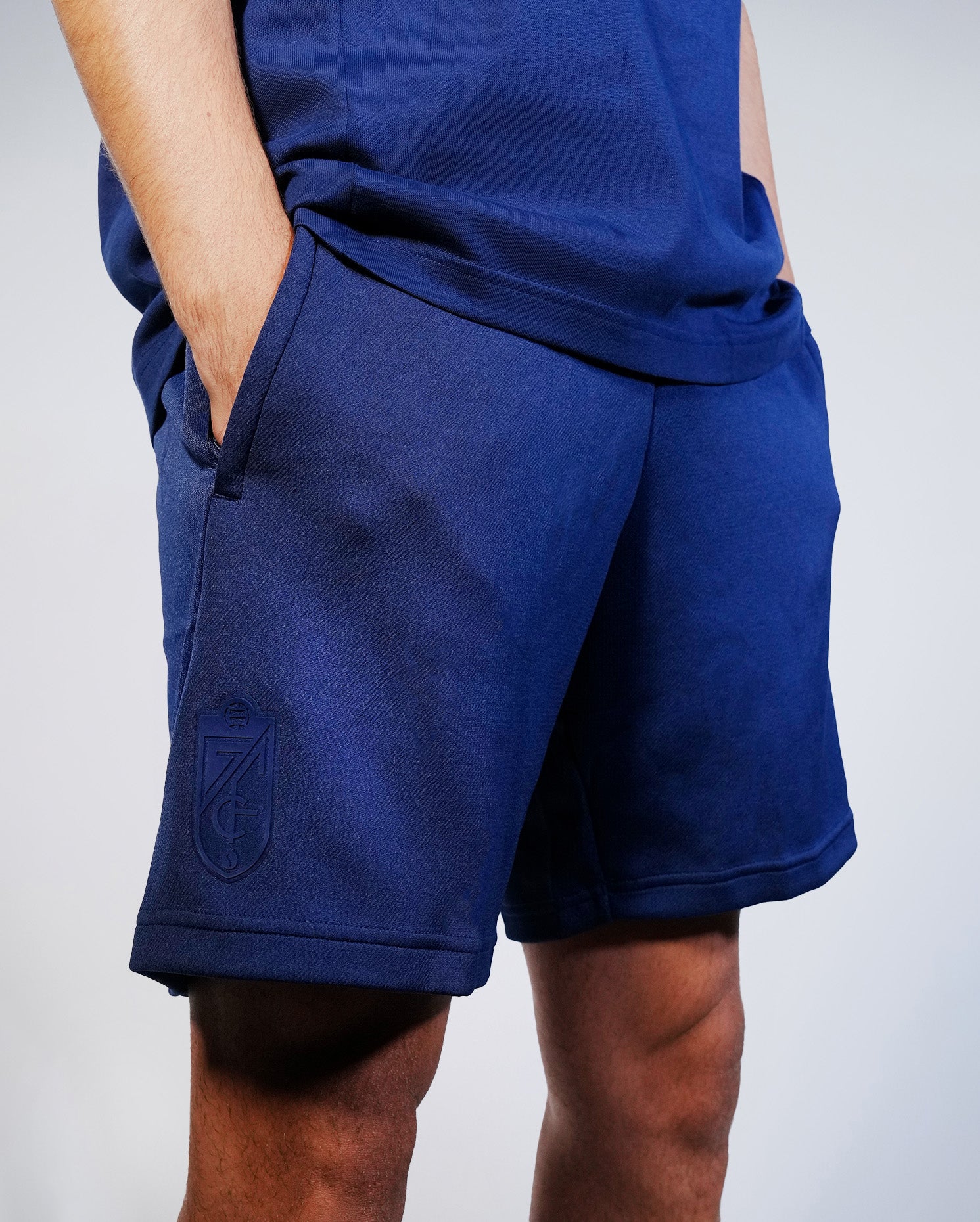 Bermuda Travel Azul Hombre adidas 25-26