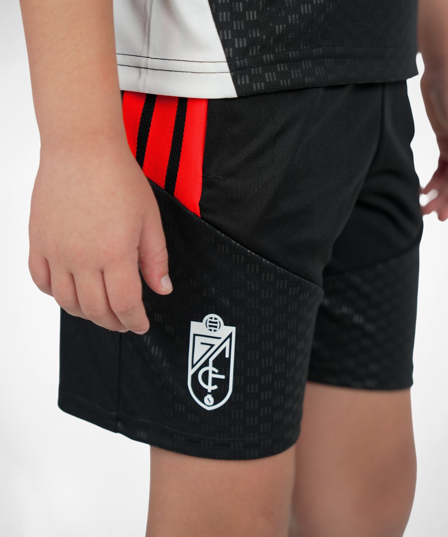 PANTALON_CORTO_c275f427-7563-4194-a9f3-0f7657360aa1.jpg