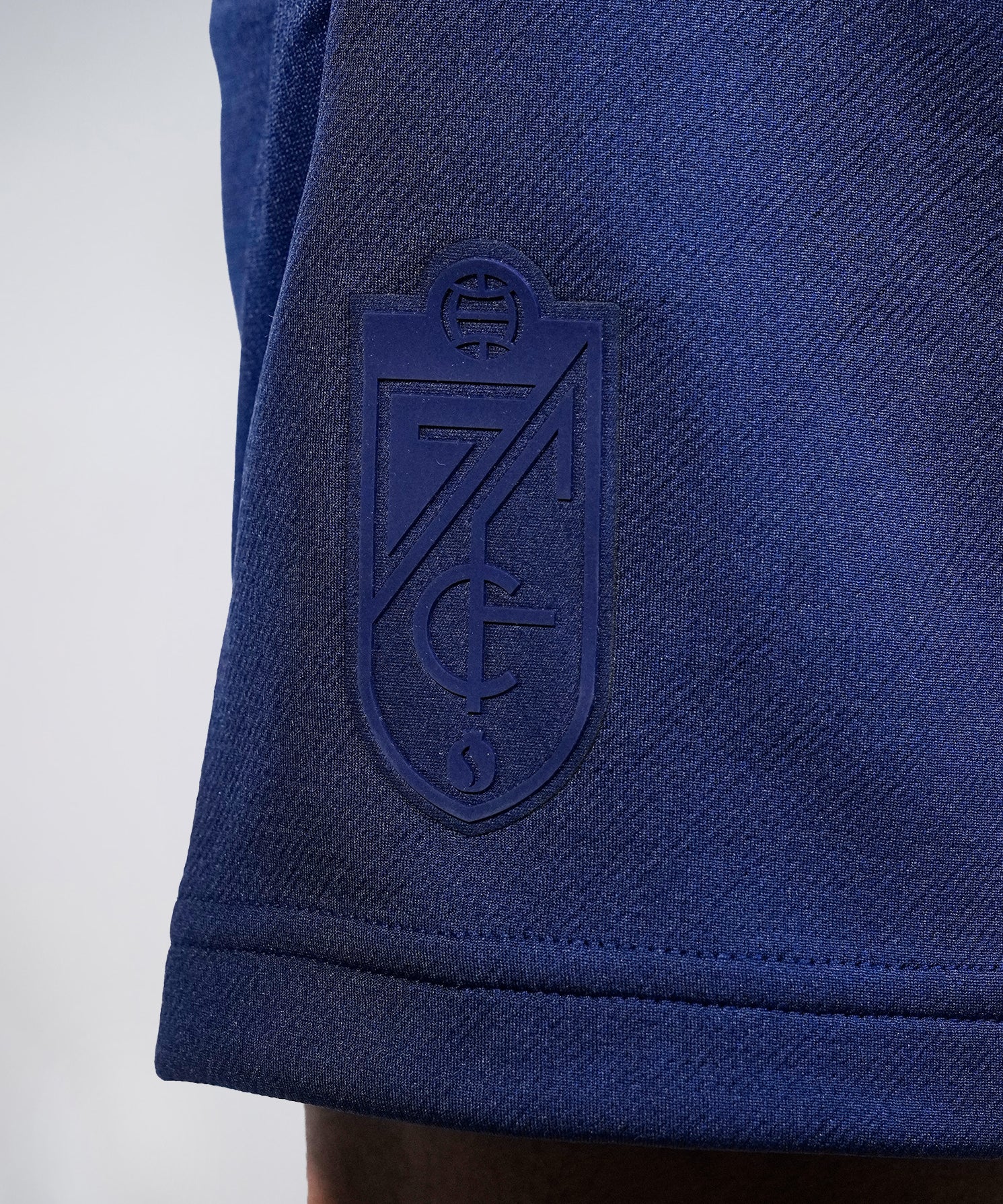 PANTALON_DETALLE.jpg