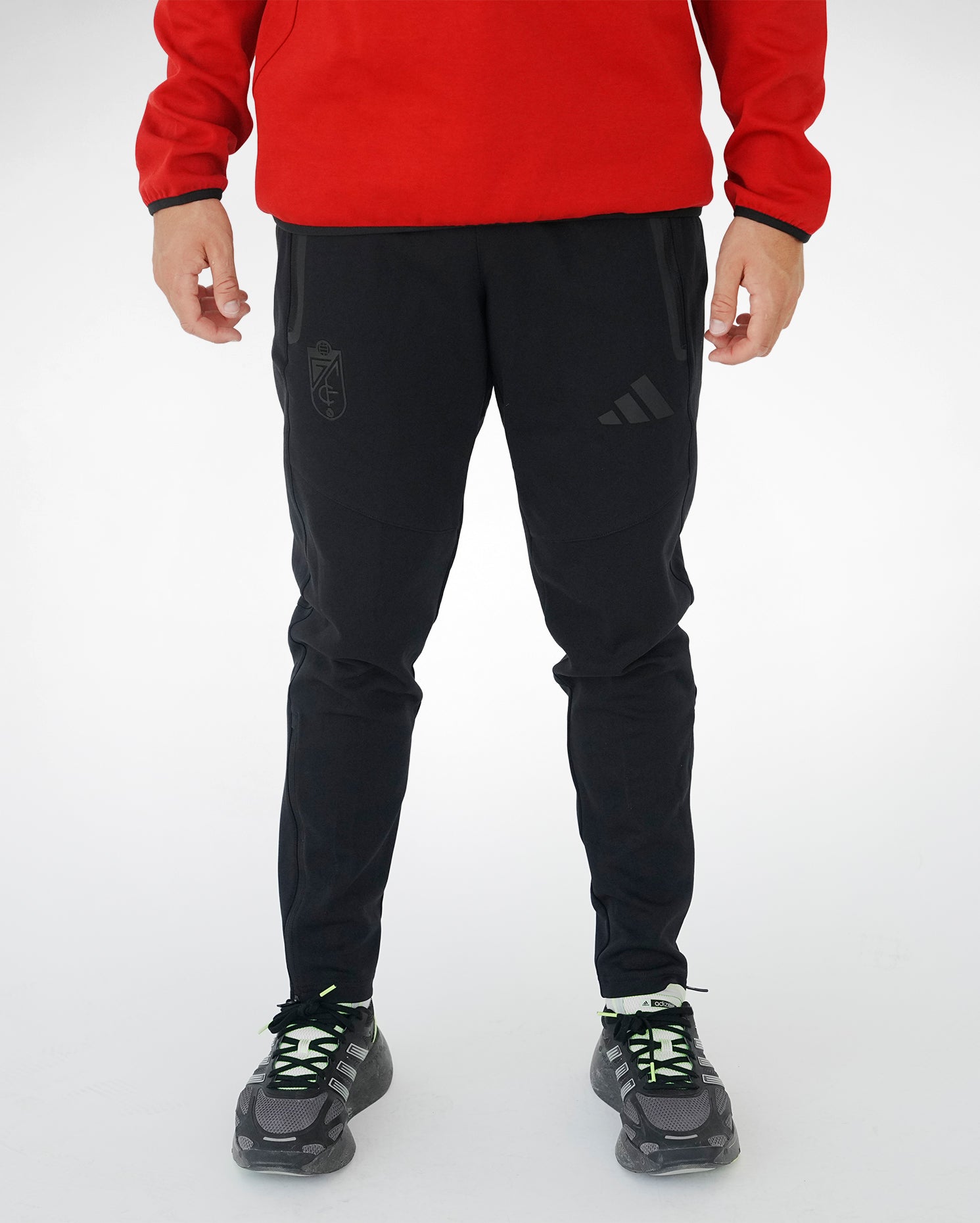 Pantalón Largo Travel Negro Hombre adidas 26-27