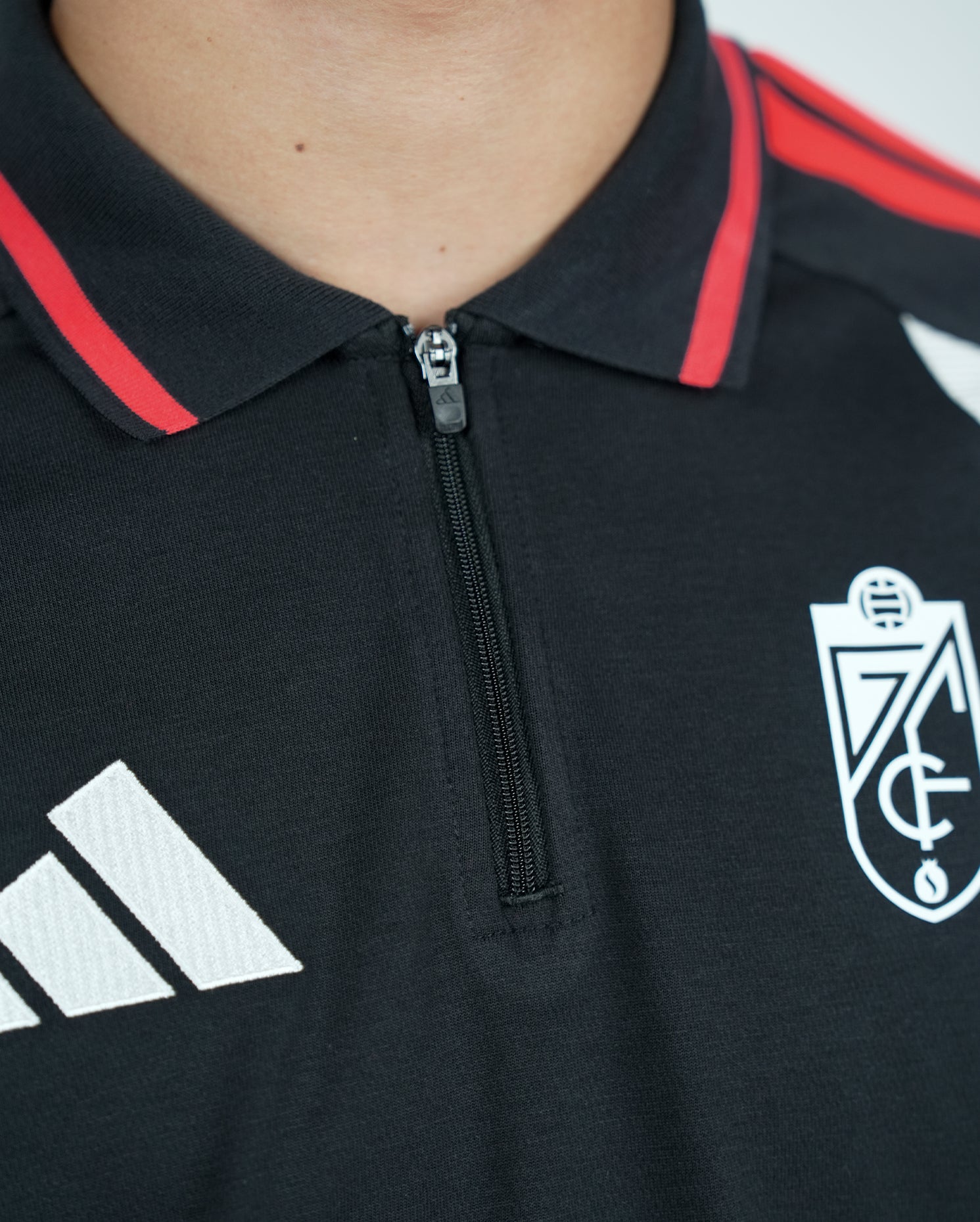 Polo Negro Hombre adidas 26-27