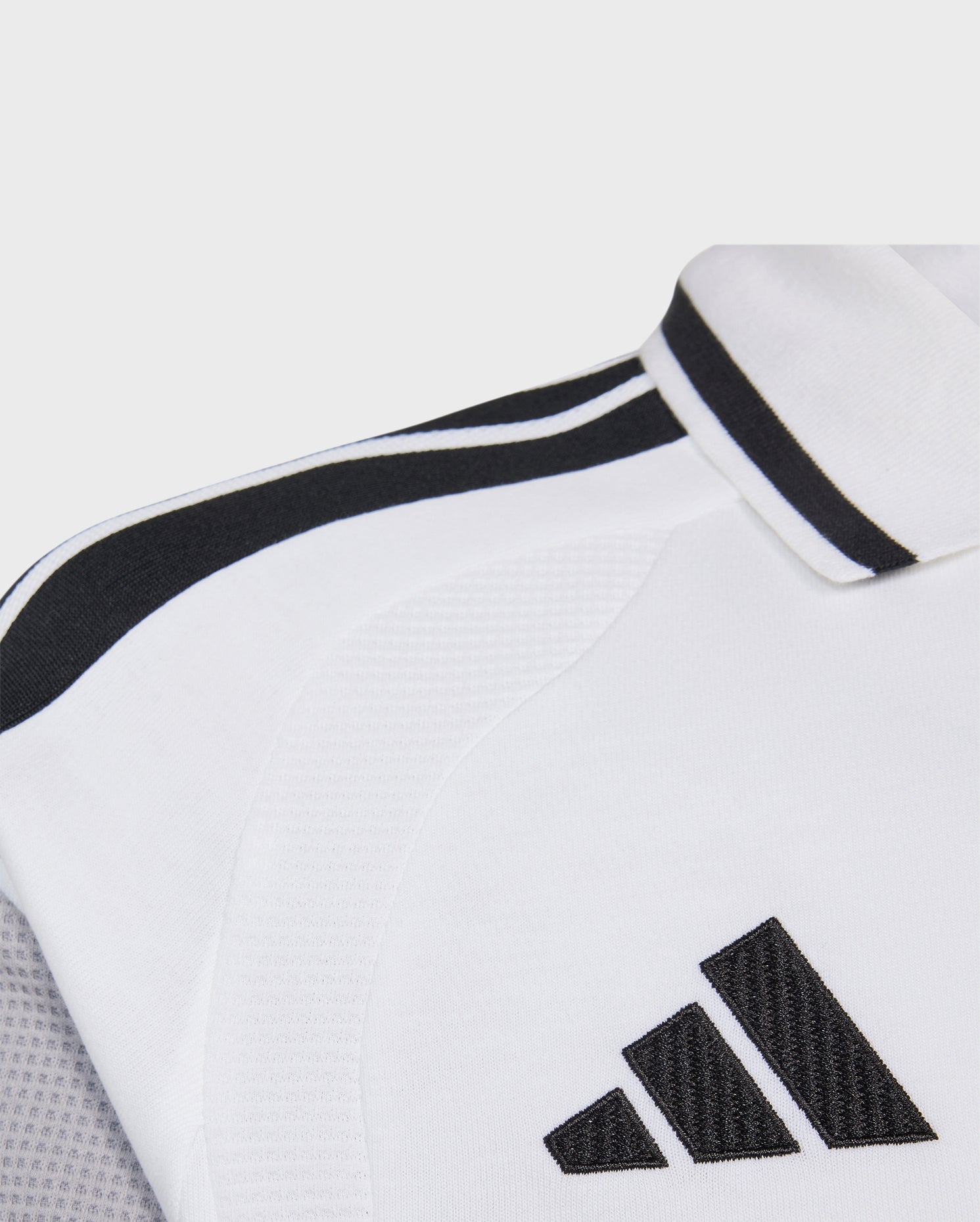 Polo Blanco Niño adidas 26-27