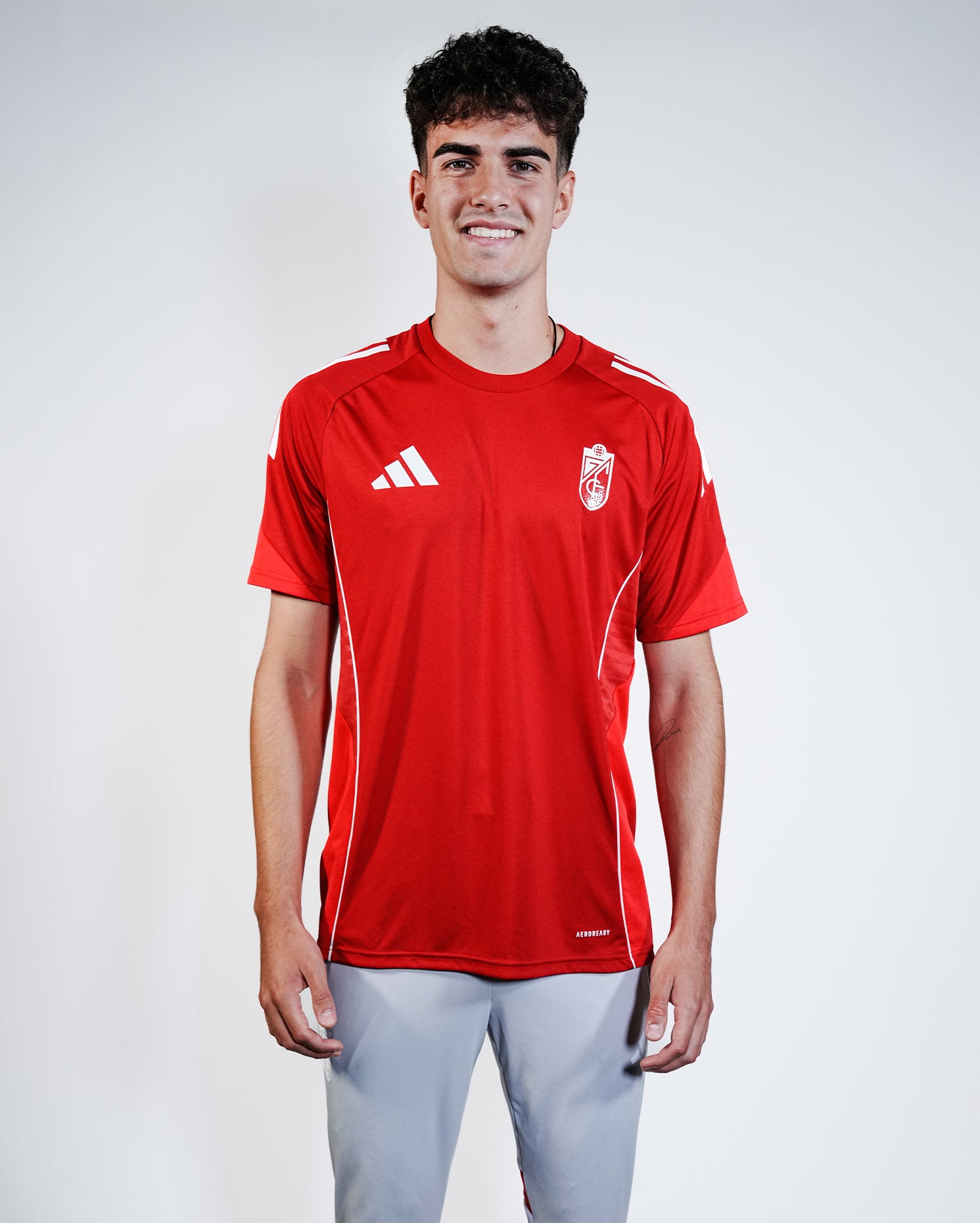 Camiseta Entreno Roja Hombre adidas 25-26