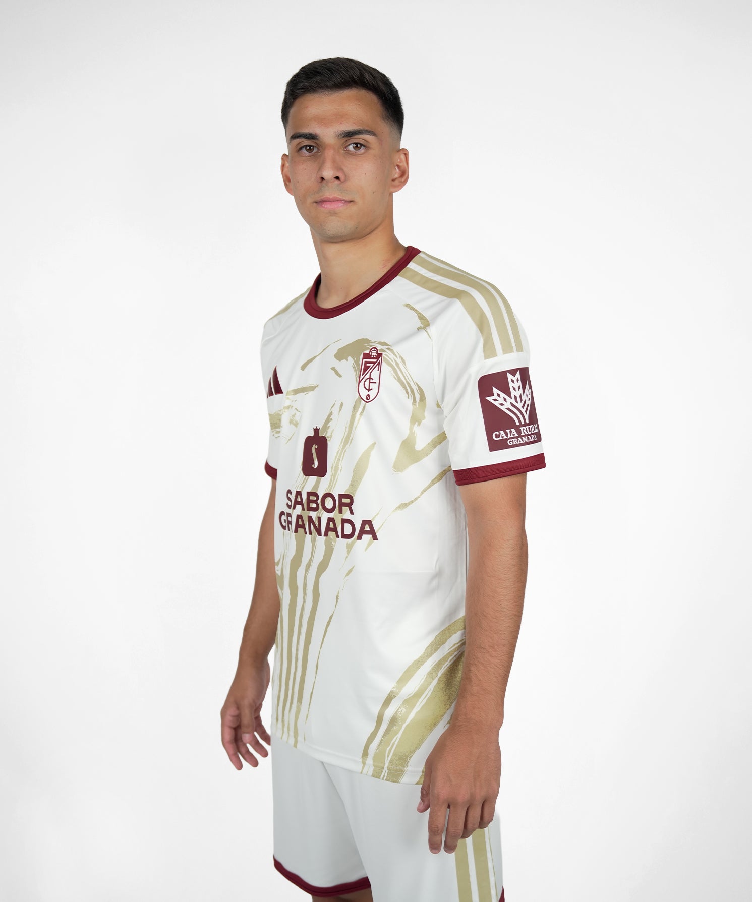 TERCERA_LATERAL_a868b371-2eed-4aa2-a534-43a24802ffb8.jpg