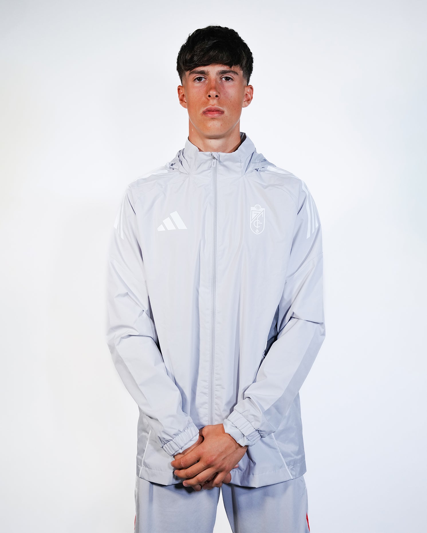 Chubasquero Entreno Gris Hombre adidas 25-26