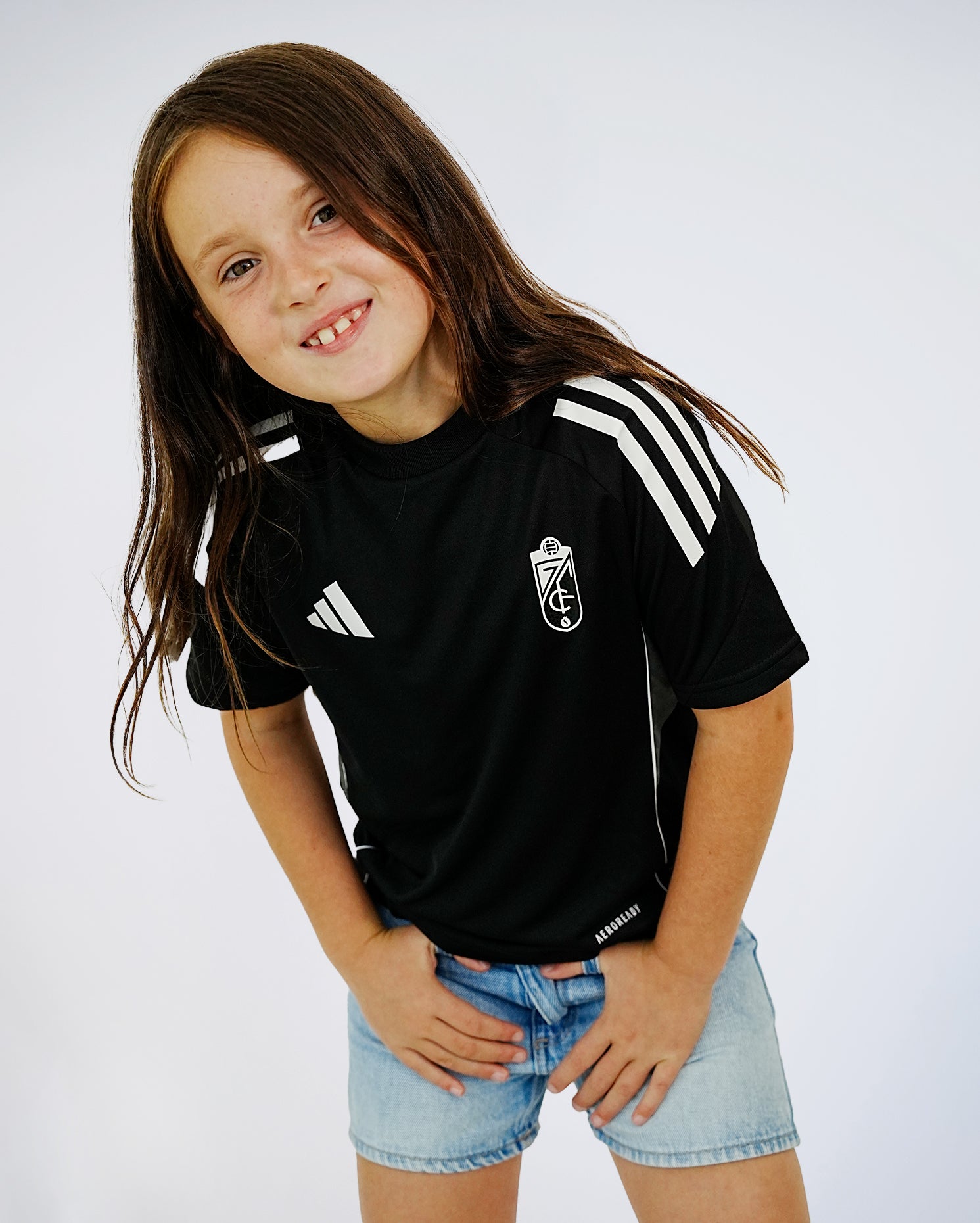 Camiseta Entreno Negra Niño adidas 25-26