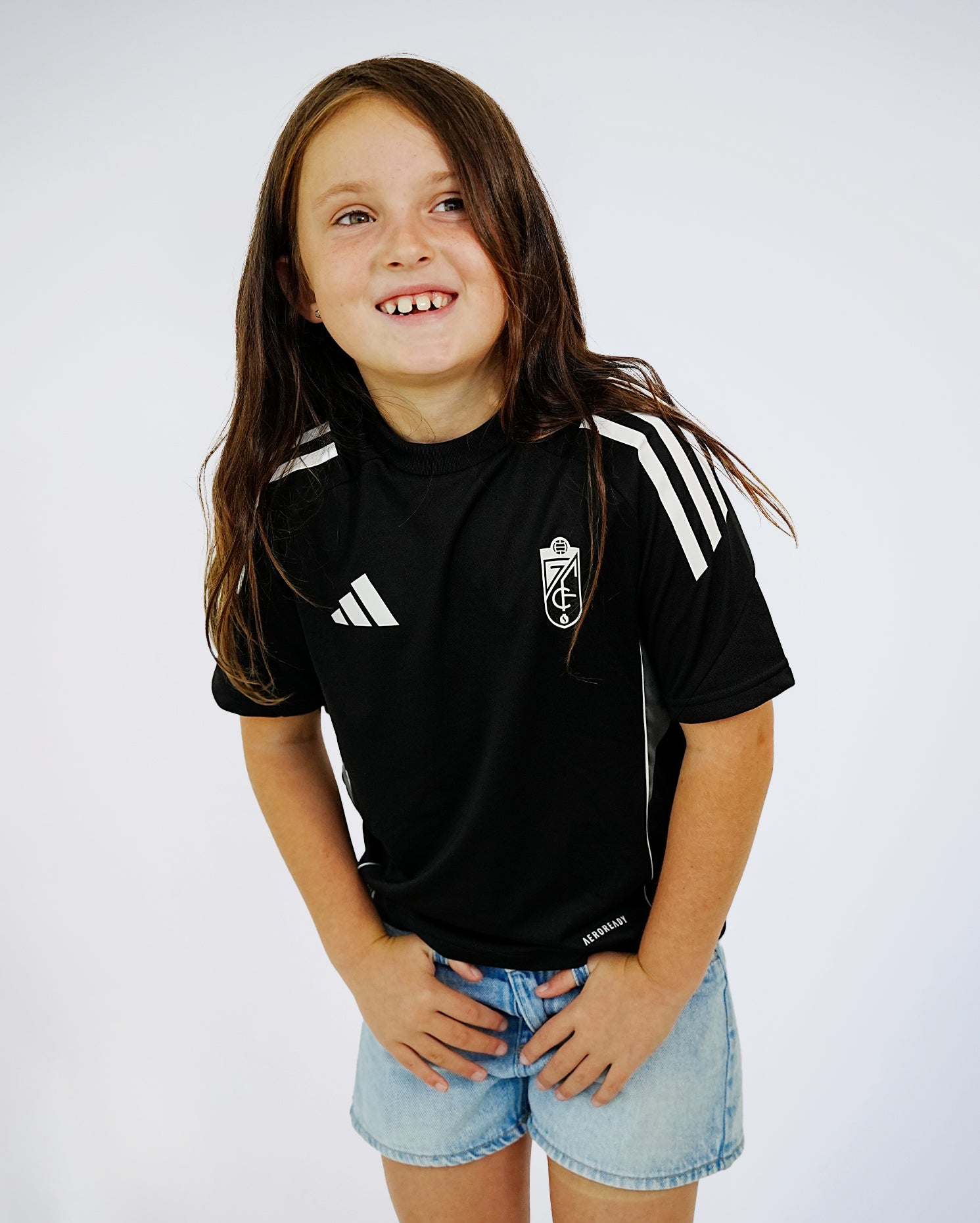 Camiseta Entreno Negra Niño adidas 25-26