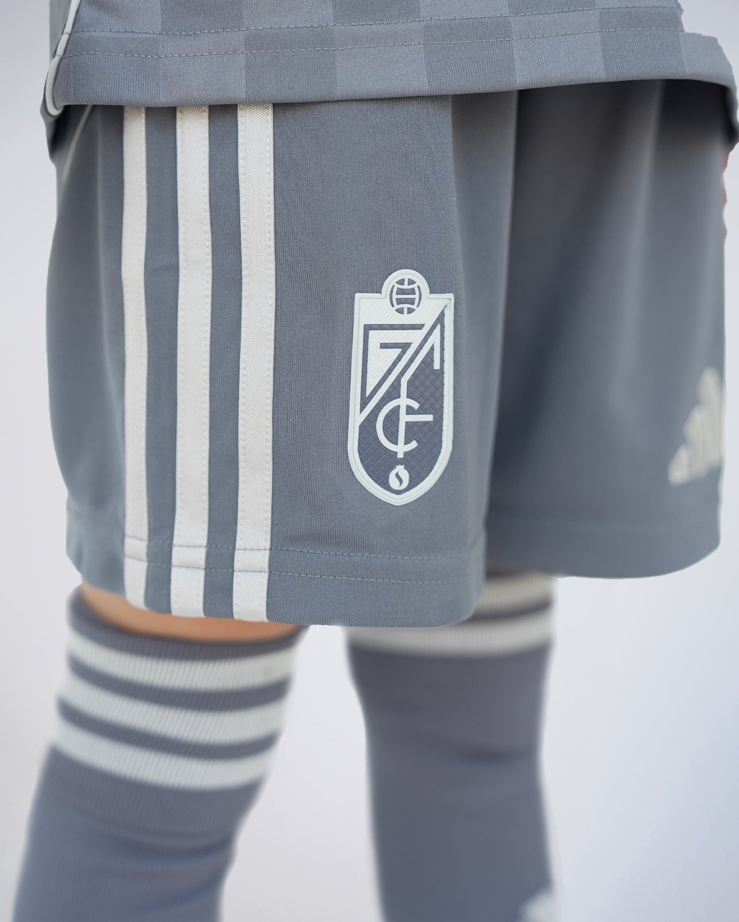Pantalón Tercera Equipación Niño adidas 25-26